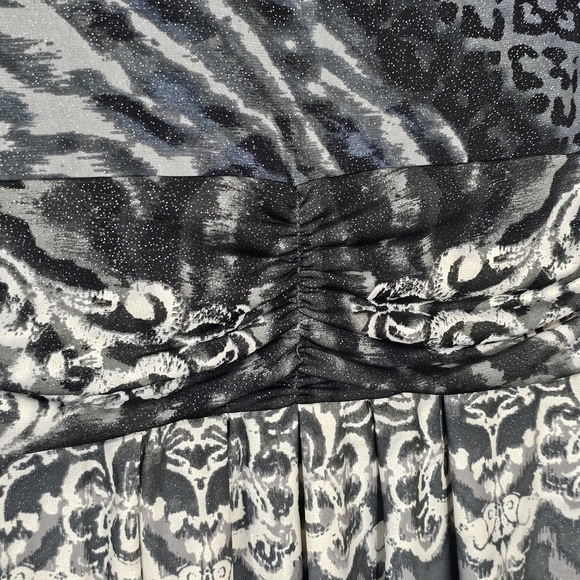 Rabbit Rabbit Rabbit Designs Deep Plunge Ruched Waist Sparkle Dress Size 4 - Picture 9 of 15